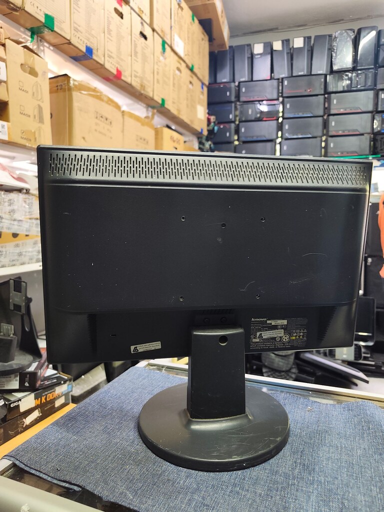 LENOVO 2580-AB1 19*0 EKRAN - 2