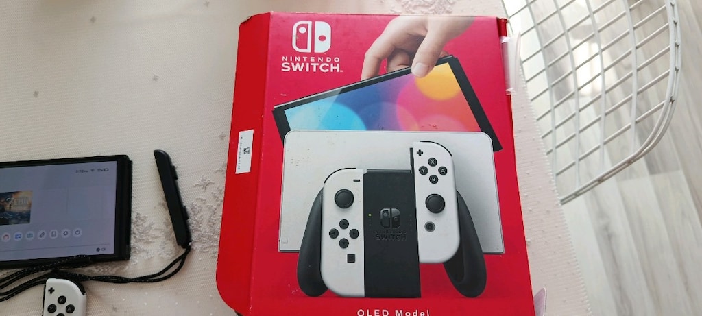 Nintendo Switch OLED 64 GB | FIFA 21 + Zelda | Kutulu | Sıfır Ayarında - 9