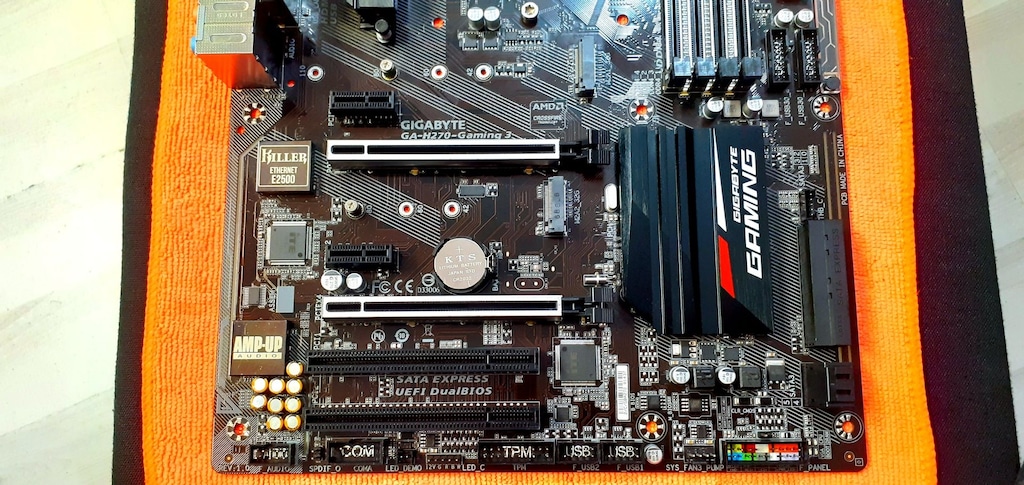 Gigabyte GA-H270-Gaming 3 SIFIR Gibi LGA 1151 Soket Anakart - 5