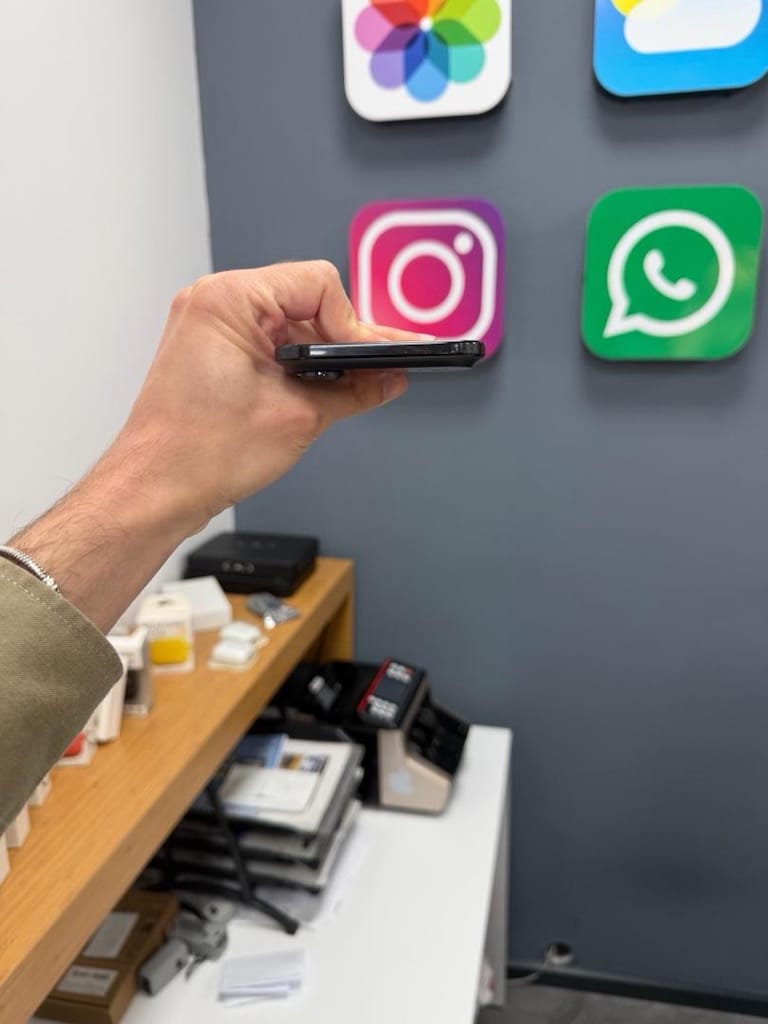 İphone Air 256 Gb Siyah Temiz 11 Ay Açık - 4