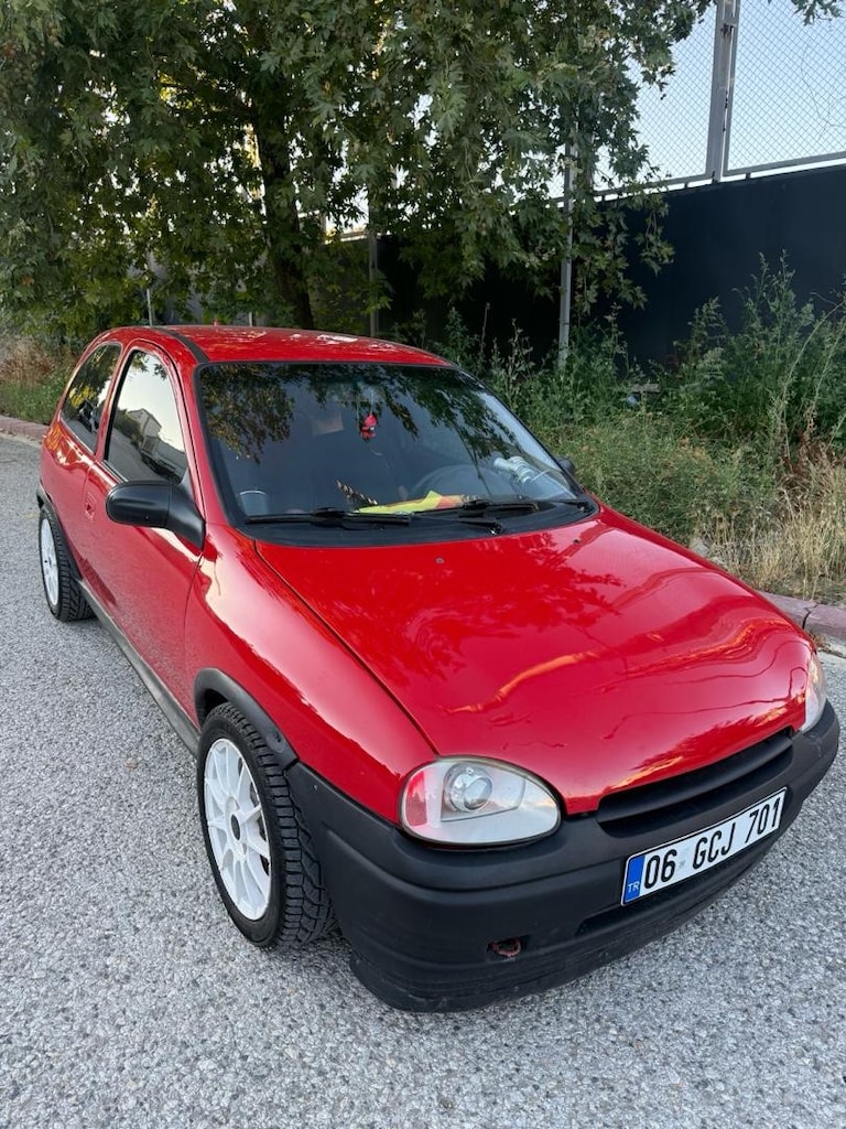 SATILIK 1994 MODEL OPEL CORSA - 2