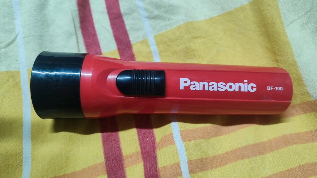 Panasonic tombul pilli el feneri