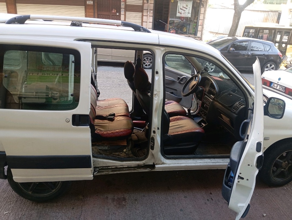 otomobil ruhsatlı berlingo - 8