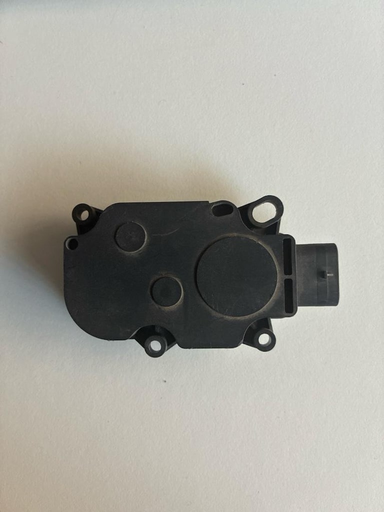 MERCEDES E W213 KASA FAN MOTOR SENSÖRÜ A24031123312 - 3