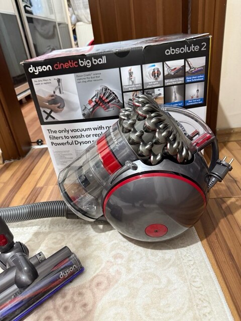 Dyson Cinetic Big Ball Absolute 2