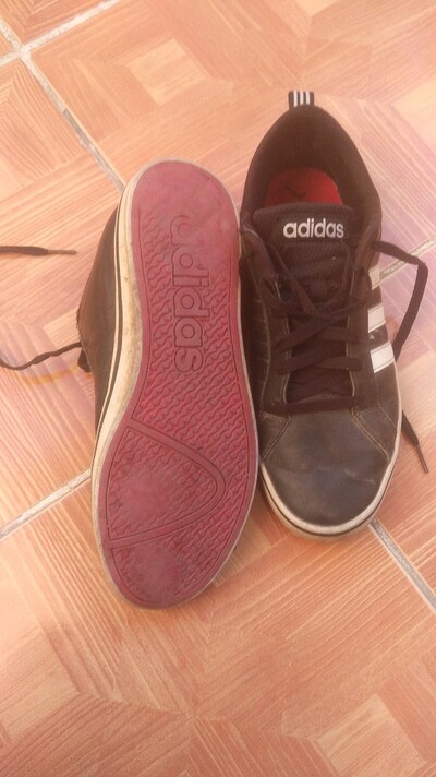 adidas marka 42 numara