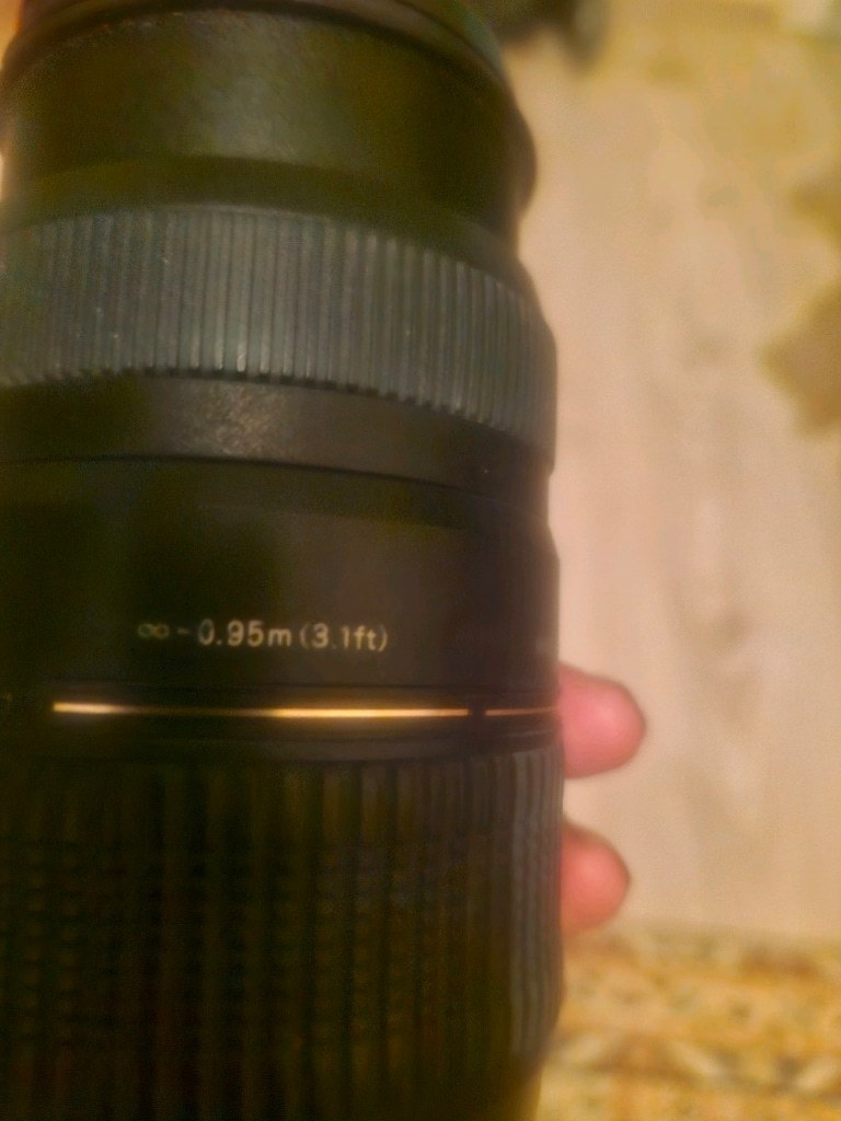 tamron macro tele macro lens 70 300 - 2