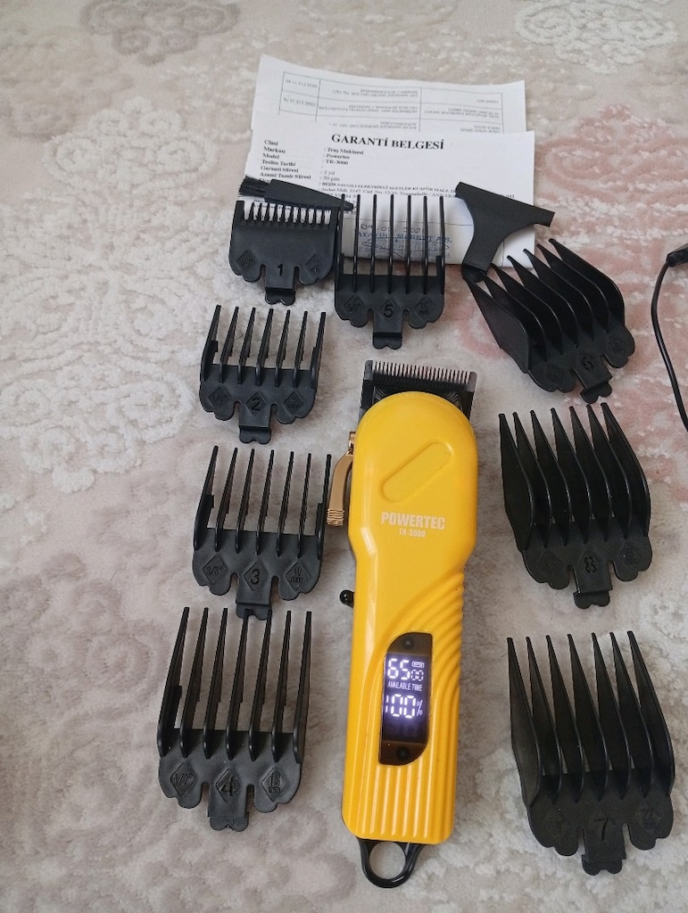 GARANTİLİ PROFESYONEL POWERTEC ŞARJLI SAÇ SAKAL TIRAŞ MAKİNESİ - 2
