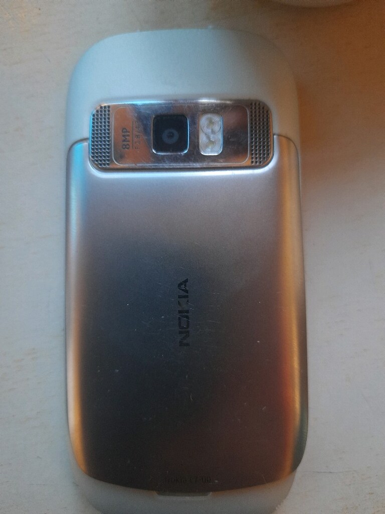 NOKIA telefon - 2