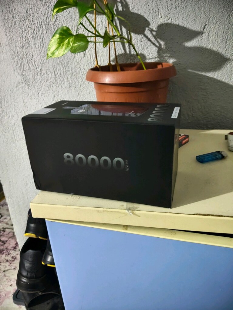 sıfır kutusunda 80.000lik powerbank vendndin msrka kaliteli LED ışıklı - 9