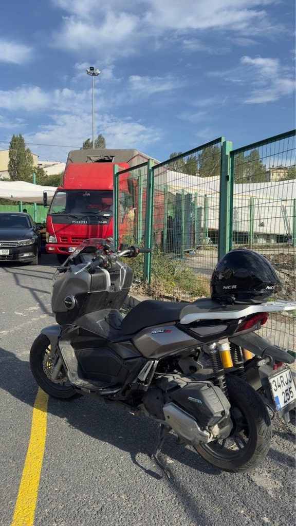 RKS 125 REAL - 7