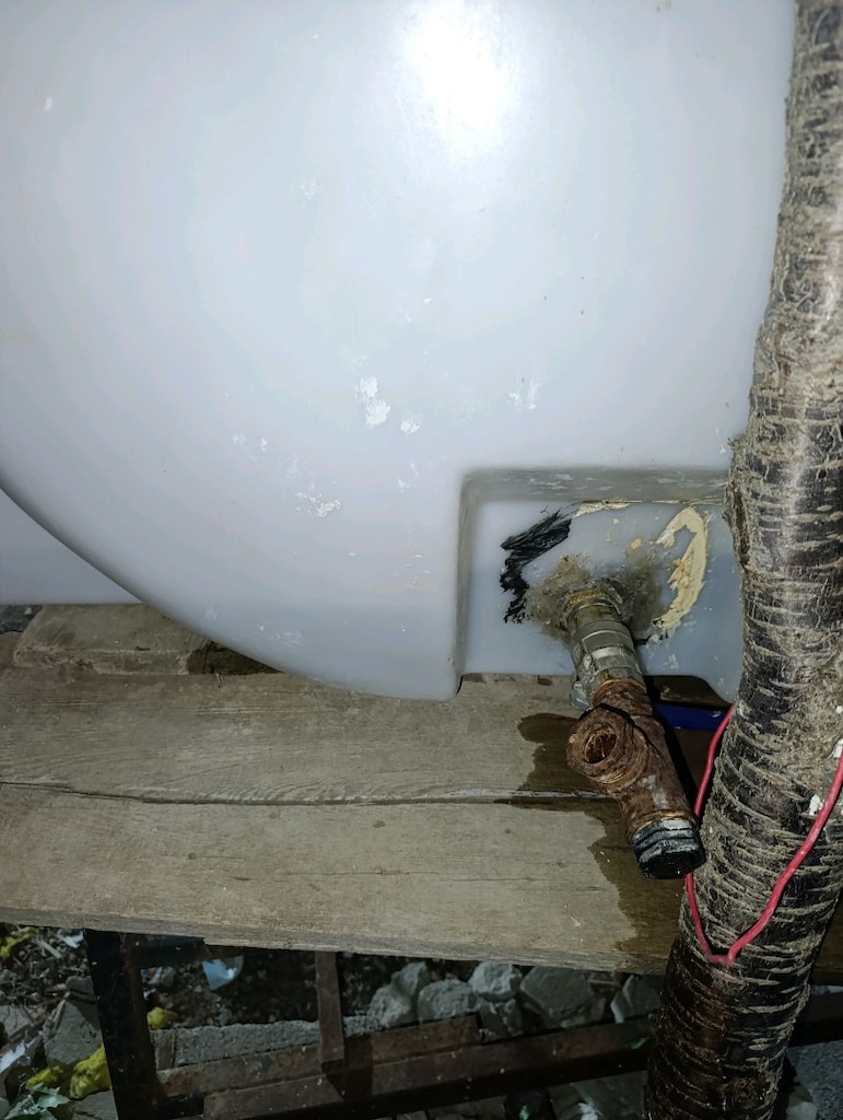 AKRO 2 TON ARIZALI SU DEPOSU KÜMES VEYA HAVUZ OLARAK KULLANABİLİRSİNİZ - 3