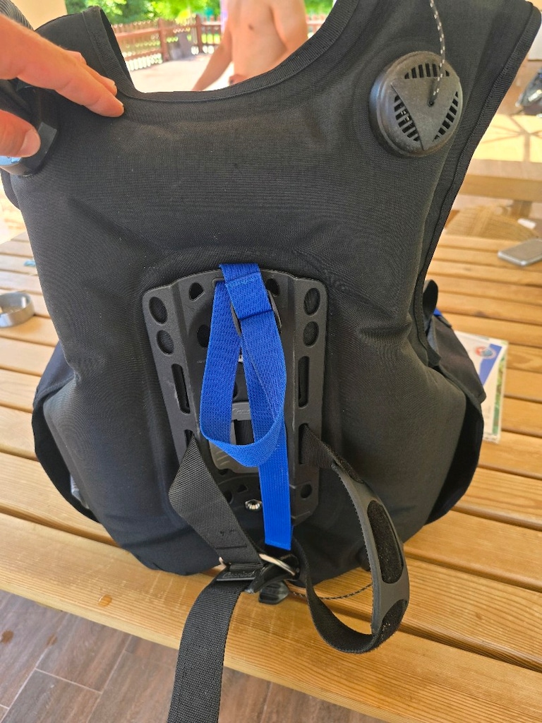 Cressi Bcd M bede - 5