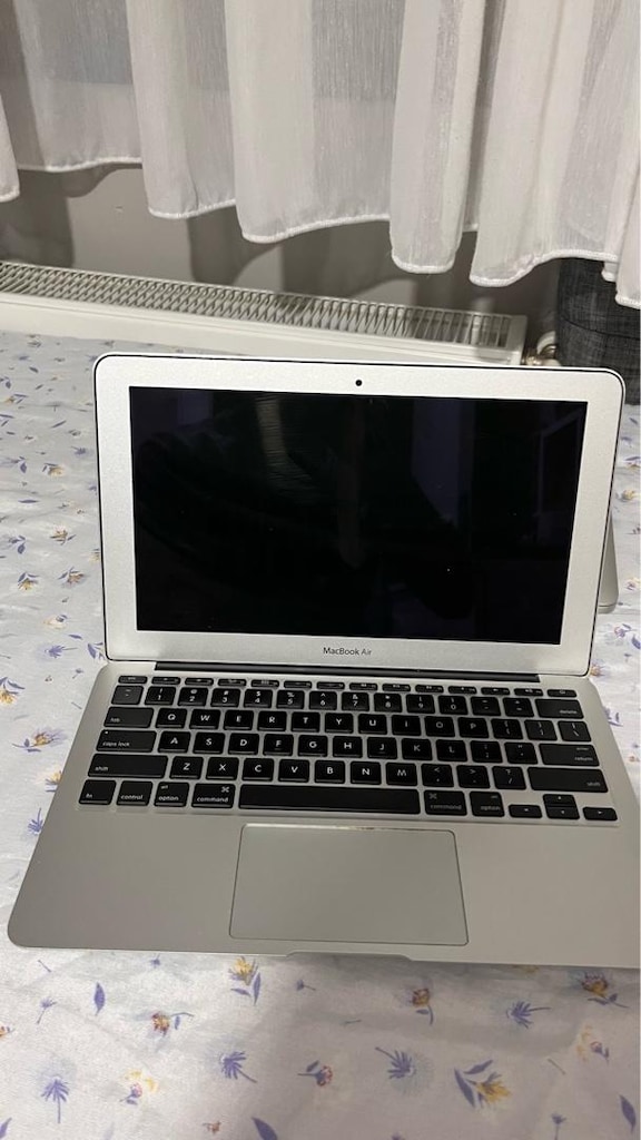 apple mac book pro / mabook air - 11