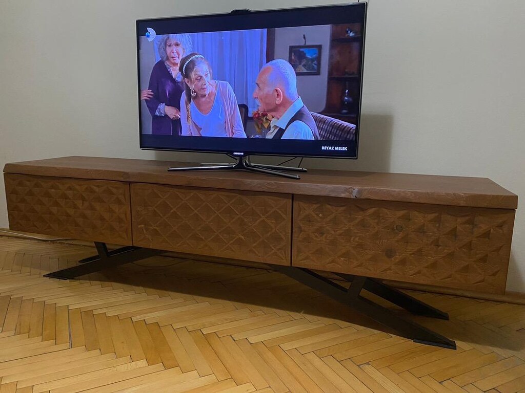 Doğal ahşap tv ünitesi - 2