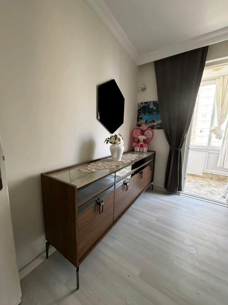 6 ve 8 kişilik yemek odası takımı - 2