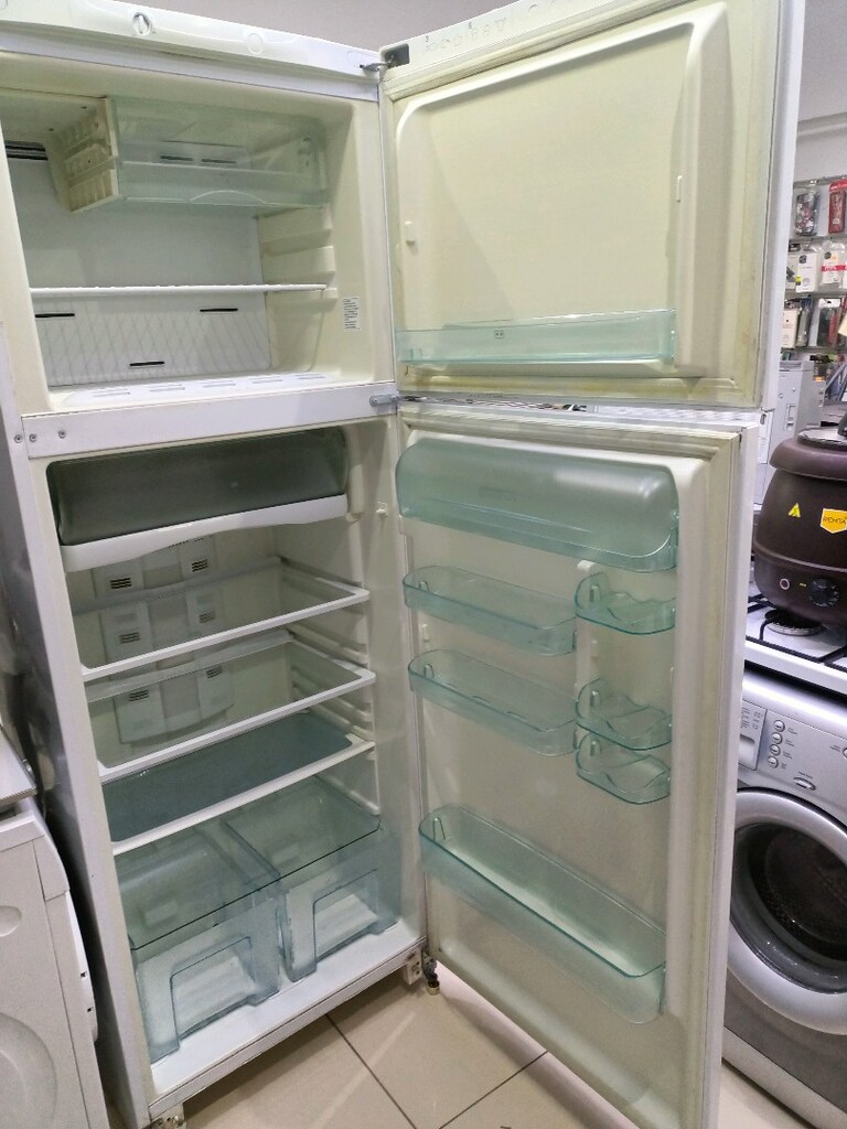 Ariston tertemiz No-Frost Buzdolabı - 7