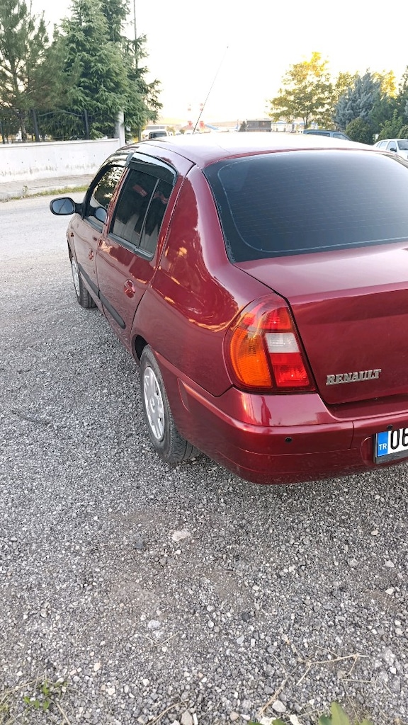 2001 CLİO - 4