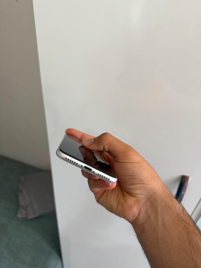 İphone Se2020 64GB - 4