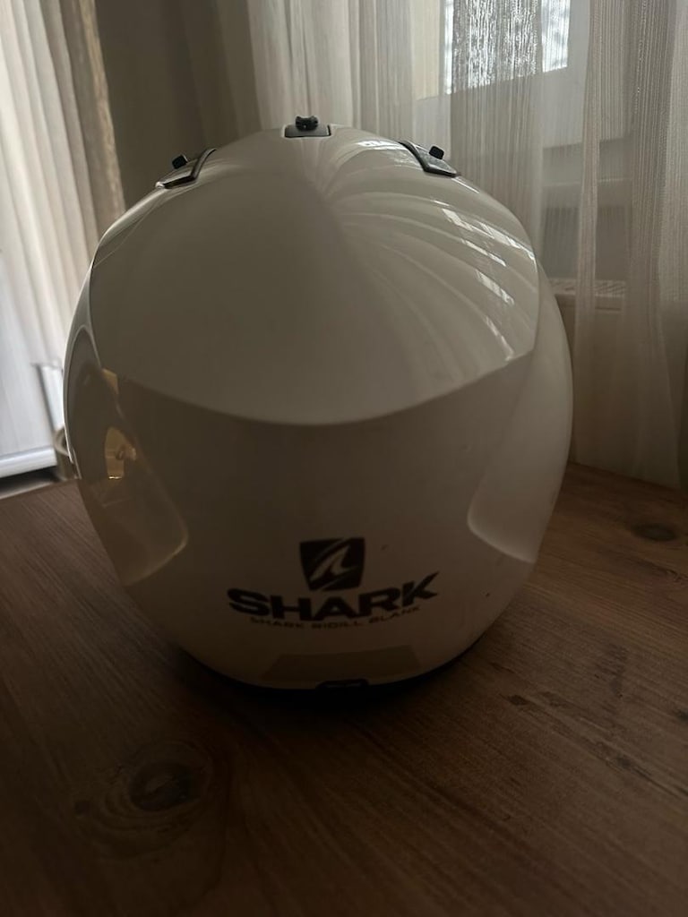 shark kask - 3