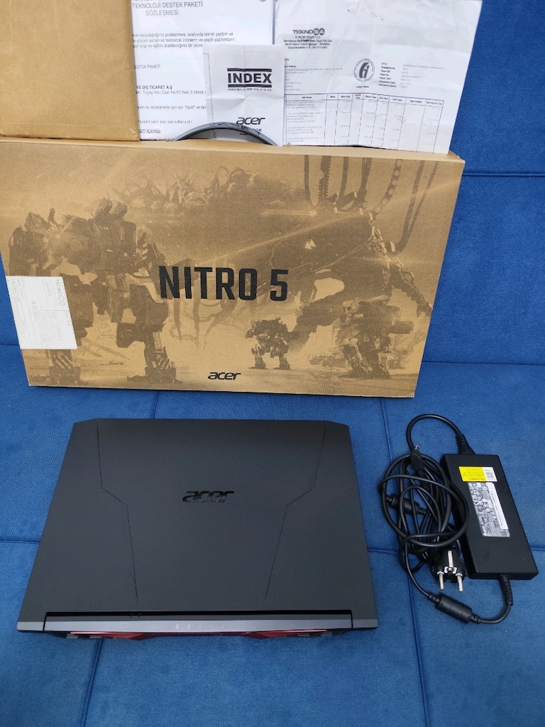 Çok Temiz Acer Nitro 5 GAMİNG - Ryzen 5 + 16 GB + 4 GB RTX 3050 - 5
