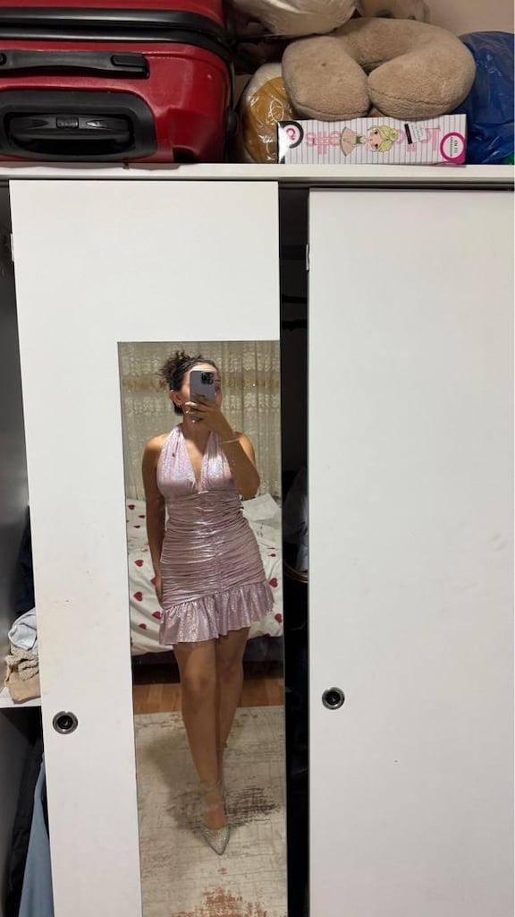 parlak kumaşlı pembe elbise - 2