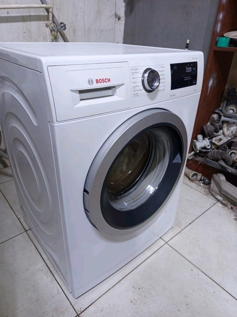 Yeni modellerden Bosch çamaşır makinesi 9kg - 3