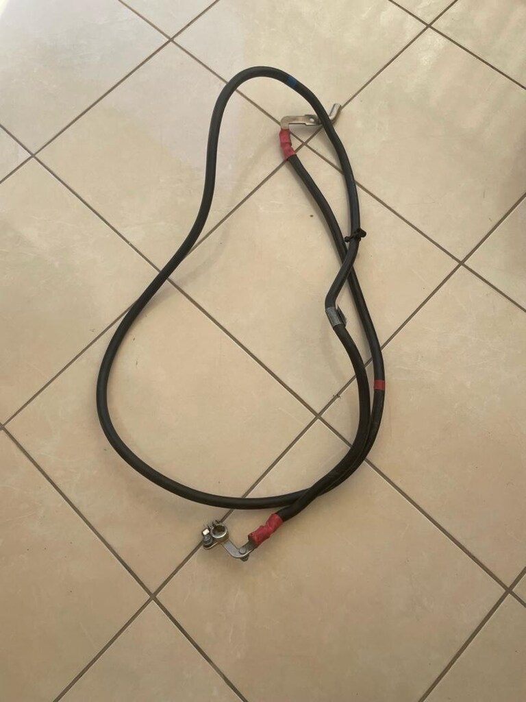 M Mercedes Vito w 639 uyumlu marş akü artı kablosu 2,5 metre sağlam - 5