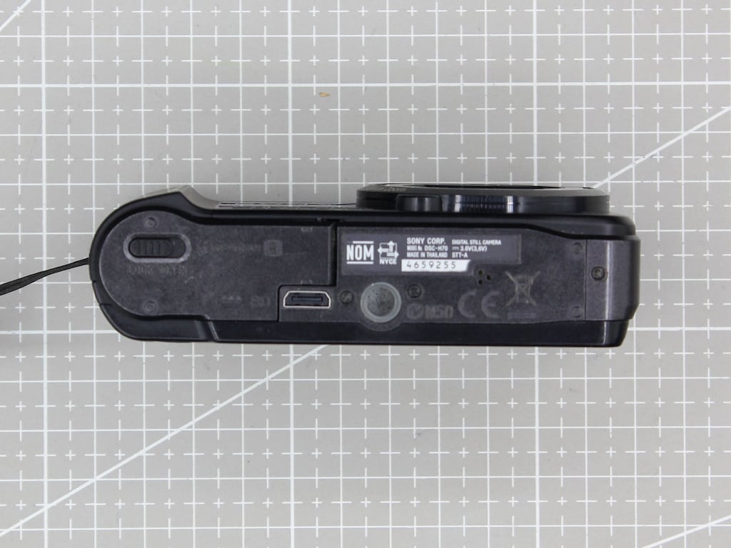 Sony Cyber-shot DSC-H70 10x Optik Zoom Kusursuz Çalışır Durumda - 6