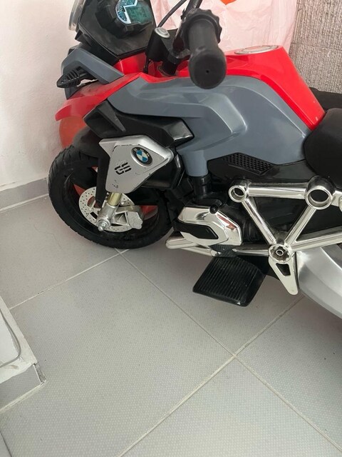 bmw akülü çocuk motorsiklet