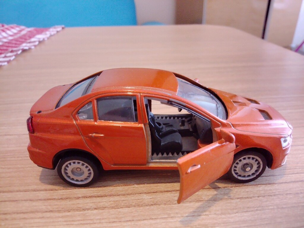 Mitsubishi marka metal Otomobil - 4