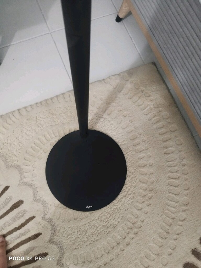 dyson v16 supurge standi - 6