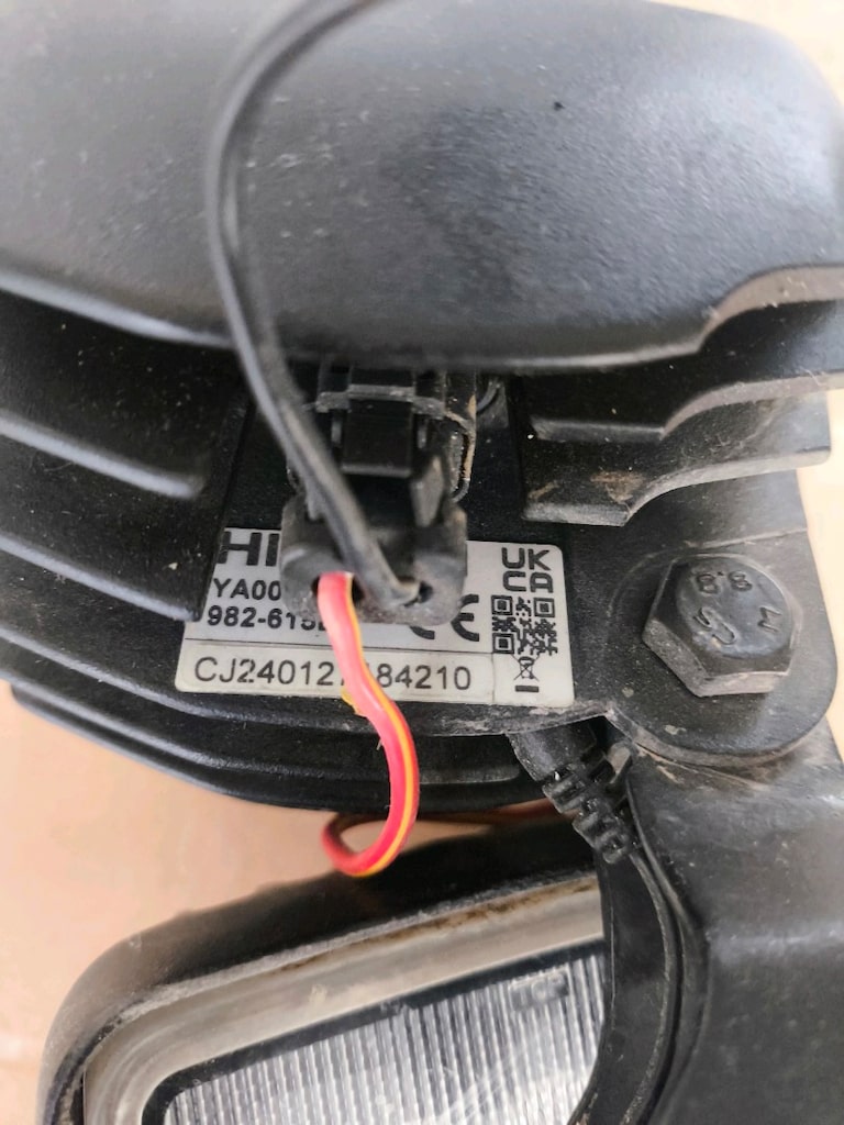 ekskavatör ve kepçelerde kullanılan 6 LED'li kare far lamba - 5