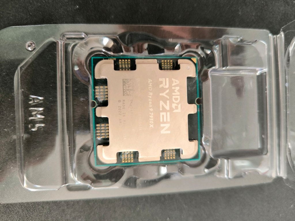 Ryzen 9 7950X İşlemci