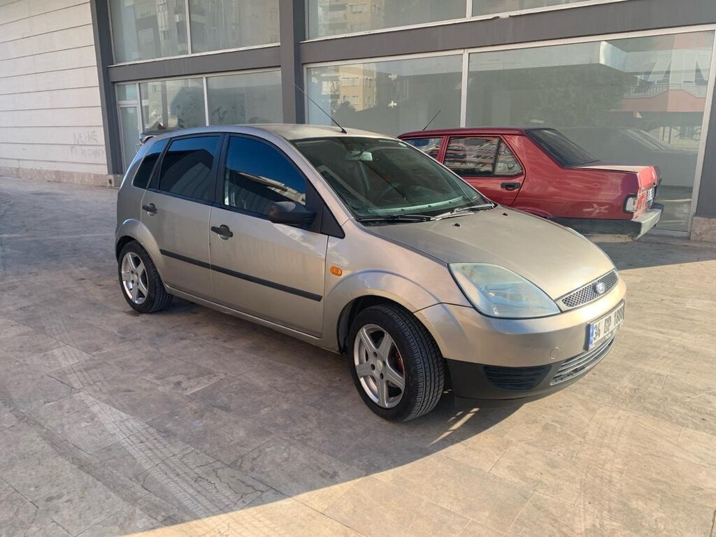 Ford Fiesda Otomatik acilll satılık - 3
