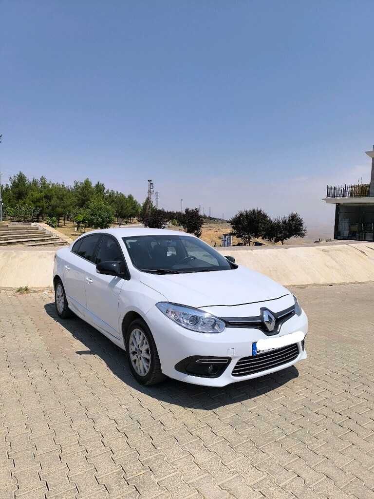 2015 228 binde 1.5 dizel touch çelik jant Fluence tertemiz - 3
