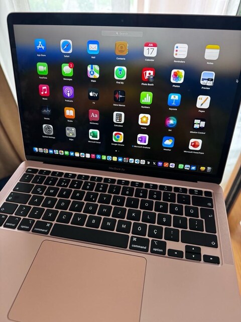 macbook air 2020