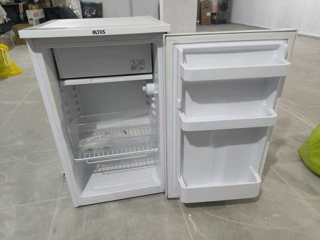 Altus Küçük Buzdolabı - 2