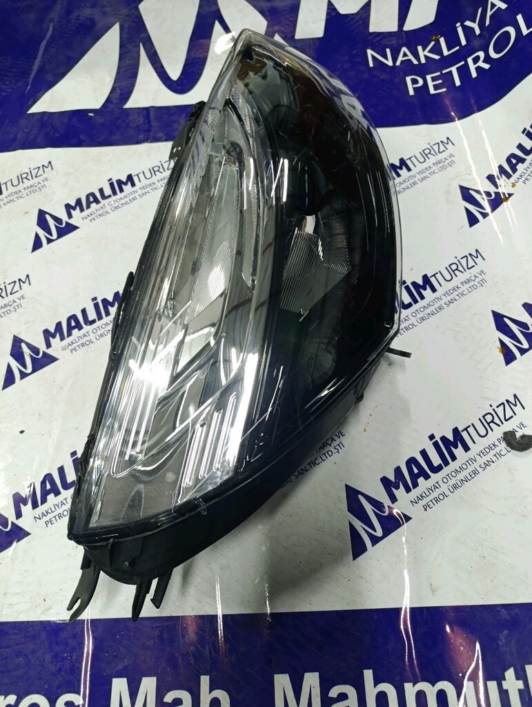 RENAULT CLİO 4 SAĞ FAR - 2
