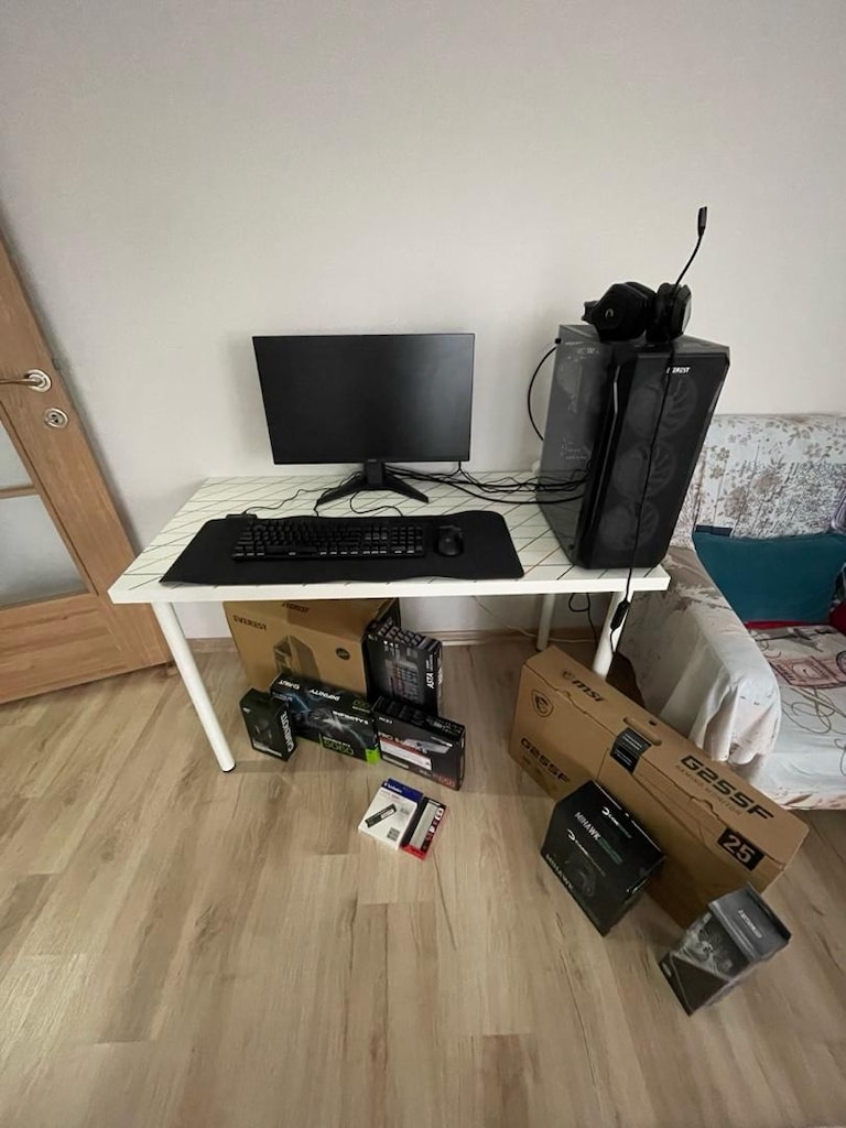 SIFIR//GARANTİLİ//RYZEN 5 7500X3D GAMİNG PC - 7