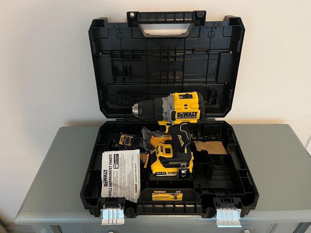 DEWALT DCD800 2A AKÜLÜ VİDALAMA SETİ