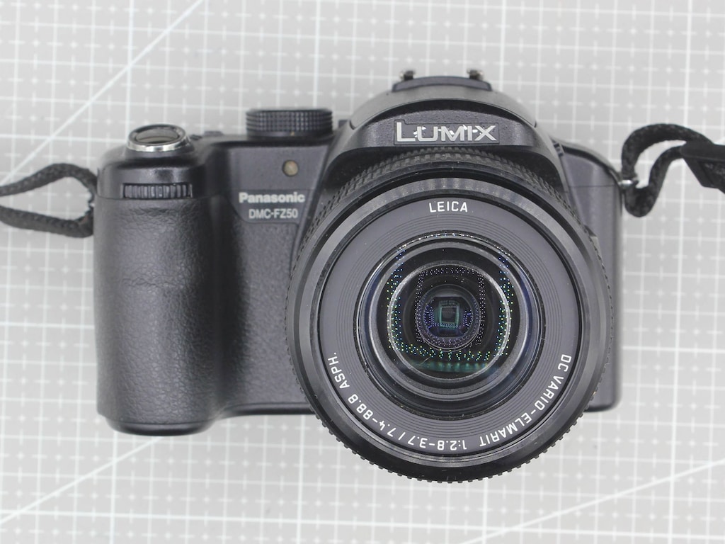 Panasonic Lumix FZ50 Leica Lens (FZ51 / FZ50K) Fotoğraf Makinesi - 2