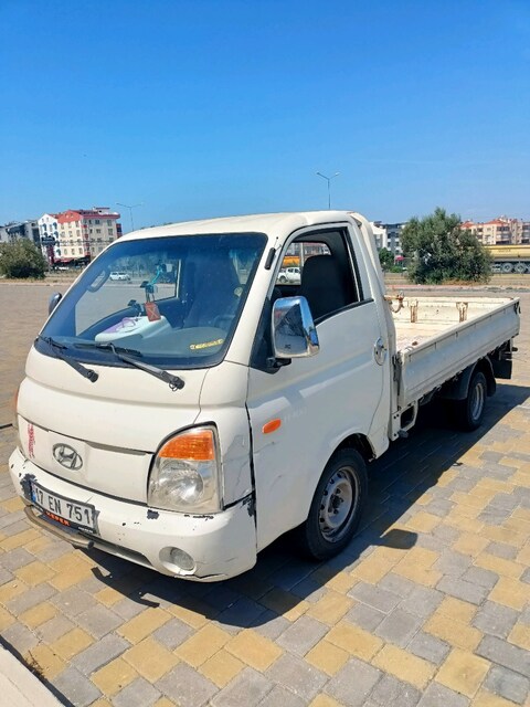 Hyundai h 100