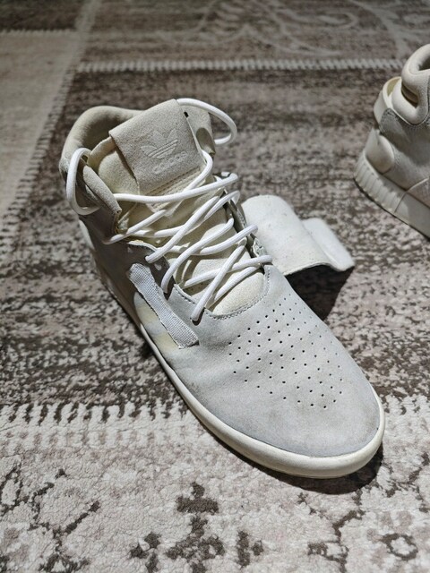 Adidas Beyaz Tubular invader Sneaker