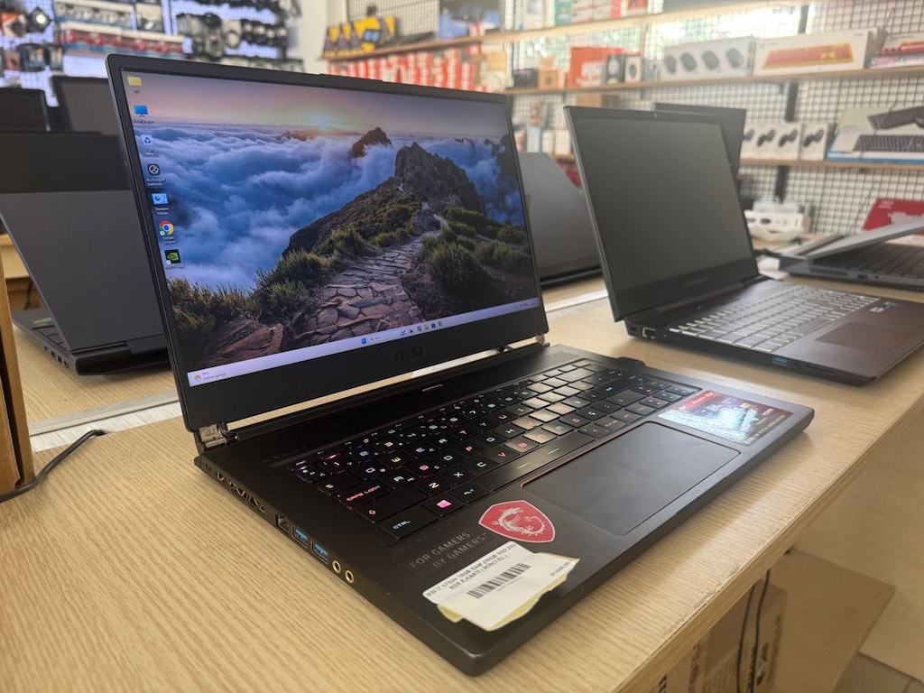MSİ *İ7 9750H İŞLEMCİ *16 GB RAM *256 GB SSD *RTX 2060 6 GB E.K - 4