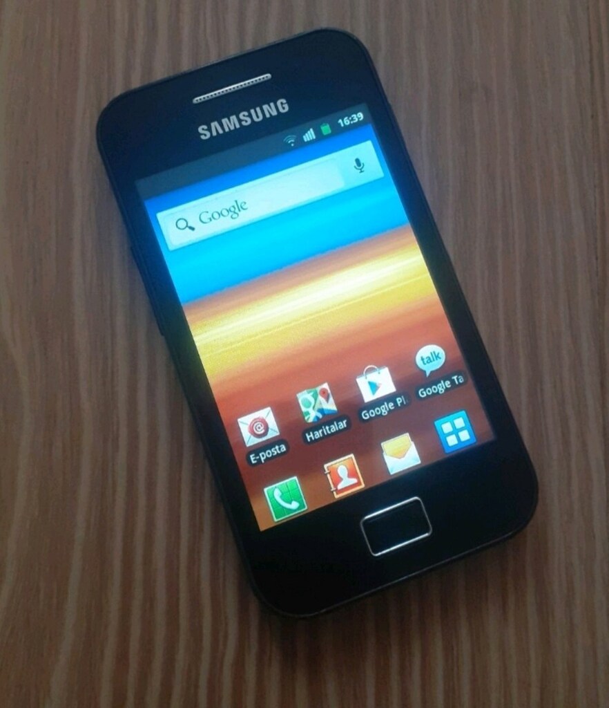 SAMSUNG ACE ANNE BABA TELEFONU TEMİZ SORUNSUZ SİYAH VE BEYAZ MEVCUT - 3