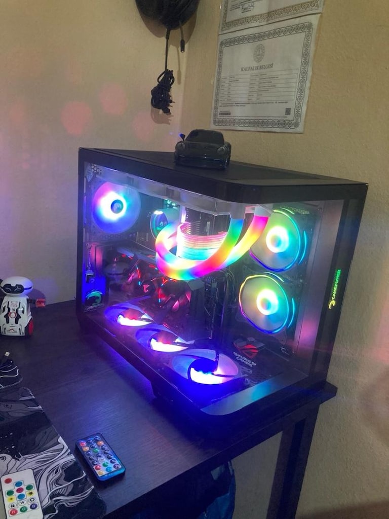 AORUS GeForce RTX 2060 SUPER 8GB .EKRAN KARTI - 4