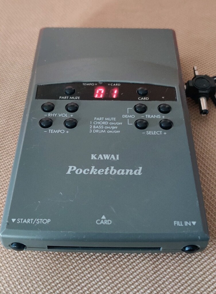 KAWAI POSKETBAND GB-2 Kart Tipi 1950'ler Rock'n'Roll Gitar Çalışma Set - 4