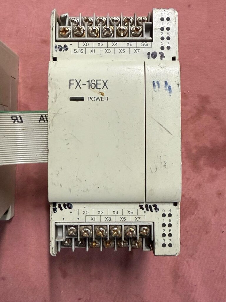 Mitsubishi FX-16EX (16 kanallı dijital giriş ek modül - 2