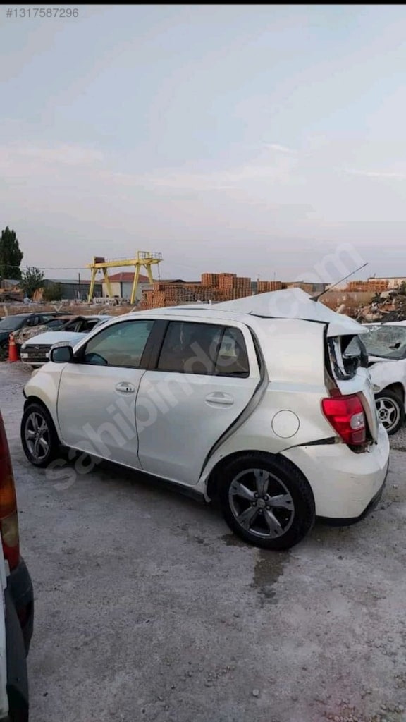 Tek nokta hasarlı İlk kazası Toyota urban Cruiser - 2